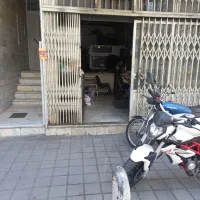 یک باب مغازه با برق سه فاز