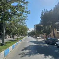 حاشیه کاشانی/۲۴۰متری/دهنه ۱۴ متری/تاپ لوکیشن