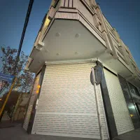 تجاری ۸۰ متر ۳ طبقه دو نبش بر ۱۵ متر
