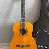 گیتار یاماها سی۴۰