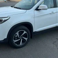 خودروی شاسی بلند sx5 مدل ۱۴۰۵