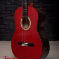 گیتار دست ساز با چوب گردو