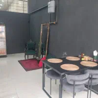 باب مغازه ۱۰۰متری خاقانی