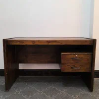 میز مطالعه چوبی محکم و جادار