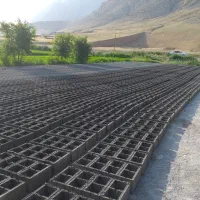 کارگر بلوک زنی