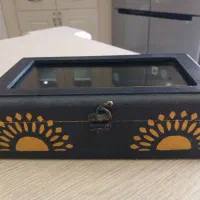 باکس دکوری با طرح طلایی