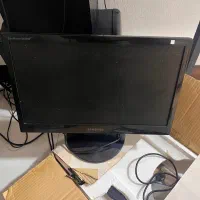 فروش مانیتور‌ وسایل کامپیوتر