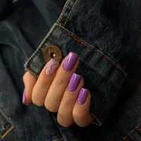 کاشت تخصصی ناخن ۳۸۰ تخفیف ویژه در سالن vip