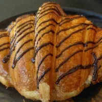راننده پخش کیک و شیرینی