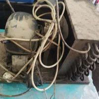 کمپرسور یخچال تک درب ایستاده