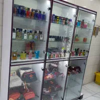ویترین مغازه