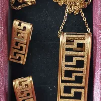 نیم‌ست بدل ورساچه با زنجیر