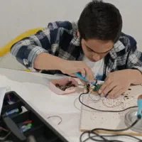 کلاسهای رباتیک ، برنامه نویسی ، هوش مصنوعی