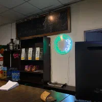 نیروی کار بوفه بدنسازی سعادت آباد
