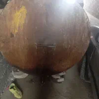 یک تانکر ۲۰۰۰ لیتر