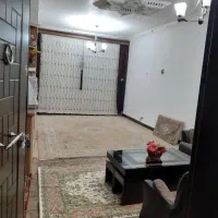 سوئیت در مرکز شهر خلخال با پارکینگ و حیاط