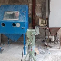 سندبلاست کار مورد نیاز است.