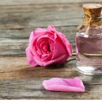 گلاب طبیعی