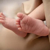 عکاسی تخصصی نوزادو کودک در منزل و فضای باز