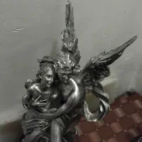 مجسمه پولی استر مدل فرشته خاکستری رنگ