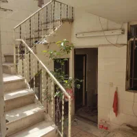 یک اتاق،سرویس مجزا داخل،طبقه اول،آشپزخانه داخل
