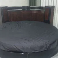 تخت خواب دو نفره گرد تمیز فوری فروش