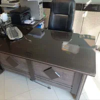 مجموعه میز و صندلی اداری