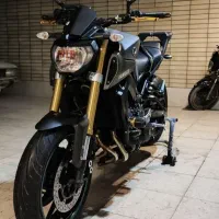 mt09
