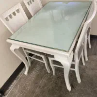 میزناهارخوری۴نفره