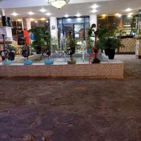 یک نفر پارکبان باحقوق مناسب وبیمه