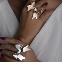 بدلیجات دخترانه حراجی