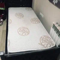 تخت و تشک