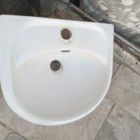روشویی   وچند تا وسیله