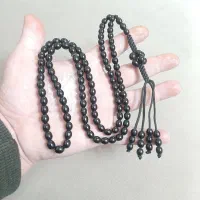 مشکی  مات / آویز یسر  ماشین / ریز به درشت