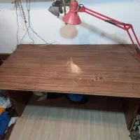 میز چوبی و میز چرخ خیاطی