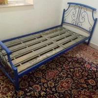 تخت خواب فلزی