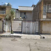 منزل ویلایی جنب دانشگاه ازاد 145متر