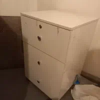 فایل و قفسه مغازه