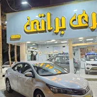 تویوتا کرولا.  ۱۸۰۰