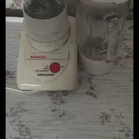 آبمیوه گیری   روشن هستش ولی نیاز به تعویق ذغال