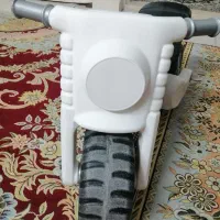 دوچرخه و اسکوتر