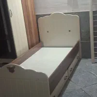 سایز تخت نوجوان ۱۸۰ در ۸۰