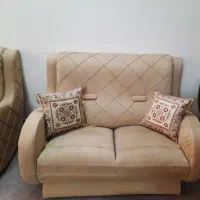 یک‌دست‌مبل‌۷نفره‌به‌همراه‌میز