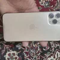 ایفون 11pro بسیار تمیز لا زرورقی