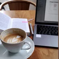 کار آنلاین برای بانوان
