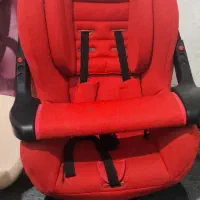 صندلی بچه و گلدان و ماشین بچه