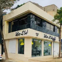 خانه ویلایی مناسب بازسازی  ۱۸۷ متر زمین بر ۲۰ متر