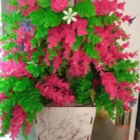 سه عدد گل مصنوعی  بفروش میرسد