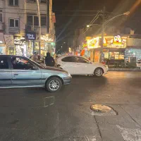 دادزن -جارچی درب مغازه