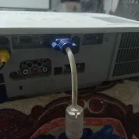 ویدیو پرژکتور هیتاچی ژاپن با پرده ۲در۲